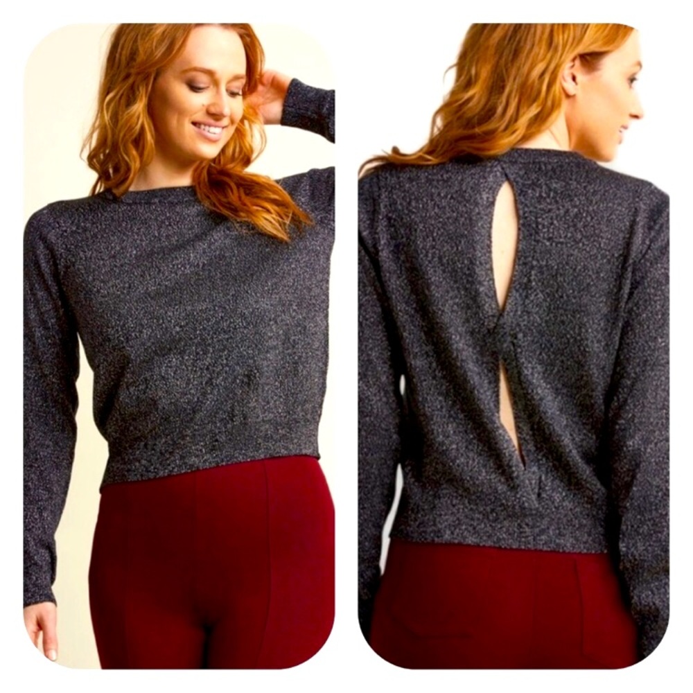Nwot ModCloth M charcoal with silver open back sweater